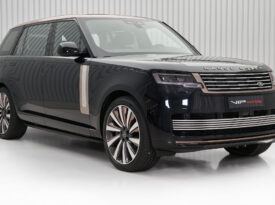 RANGE ROVER VOGUE SV AUTOBIOGRAPHY LWB 2024 GCC 5 YEARS WARRANTY ZERO KM