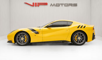 FERRARI F12 TDF 2017 full