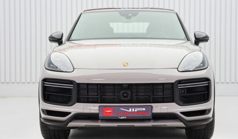 PORSCHE CAYENNE TURBO GT FULL OPTIONS WITH FULL CARBON PACKAGE full