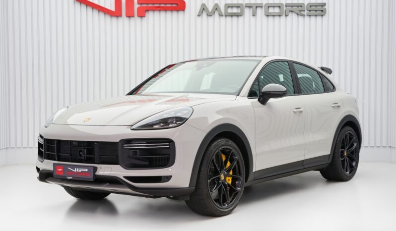 PORSCHE CAYENNE TURBO GT FULL OPTIONS WITH FULL CARBON PACKAGE full