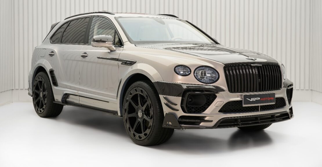BENTLEY BENTAYGA FIRST EDITION MANSORY GOLD COLOR 2022 FULL OPTIONS ZERO KM