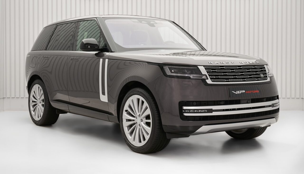 RANGE ROVER VOGUE FIRST EDITION 2022 FULLY LOADED