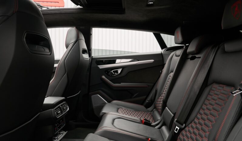 LAMBORGHINI URUS 2021 full