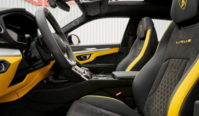 LAMBORGHINI URUS S 2023 full