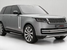 RANGE ROVER VOGUE AUTOBIOGRAPHY 2023, GCC DEALER WARRANTY AND SERVICE CONTRACT FULLY LOADED EXCELLENT CONDITION