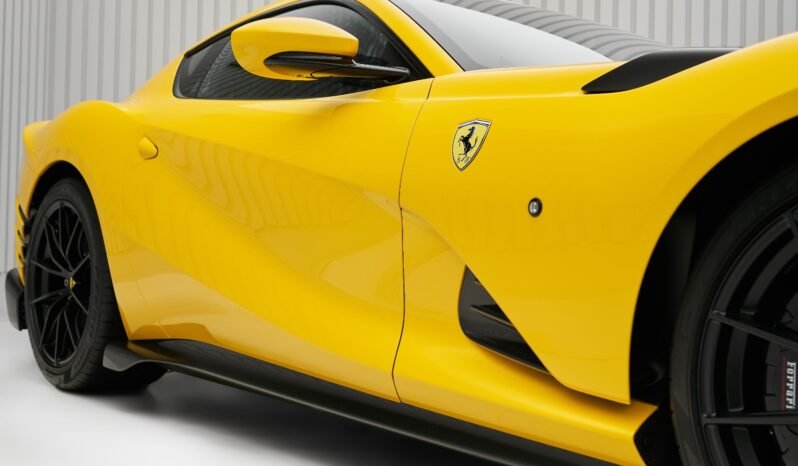 FERRARI 812 COMPETIZIONE full