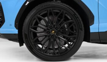 LAMBORGHINI URUS SE 2025 full
