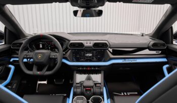 LAMBORGHINI URUS SE 2025 full