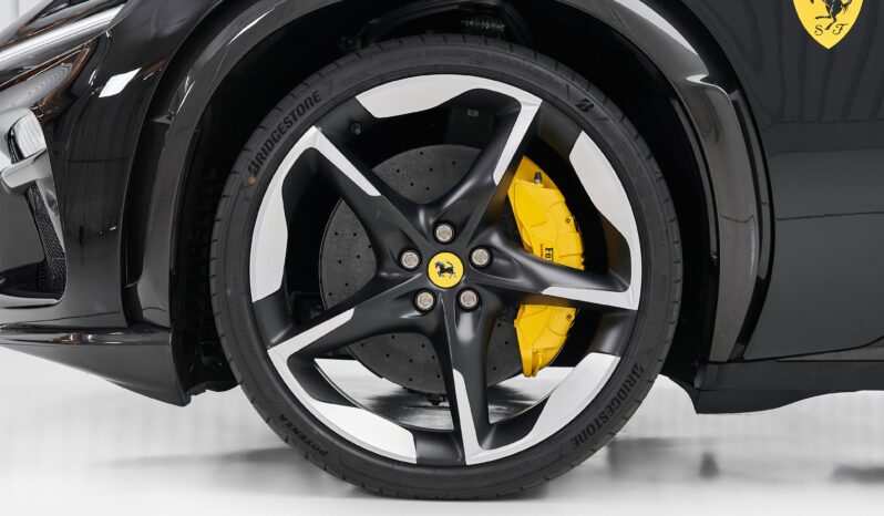 FERRARI PUROSANGUE 2025 full