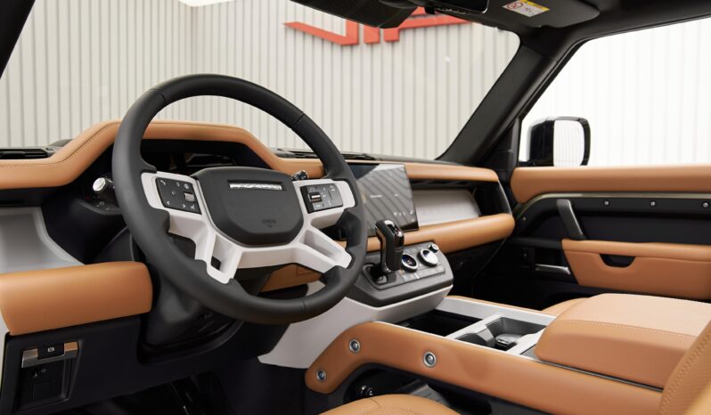 LAND ROVER DEFENDER 90 V6 full