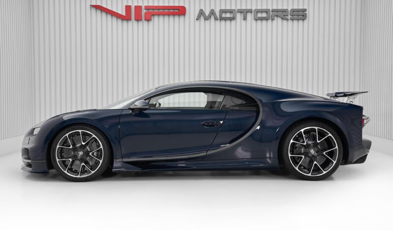 BUGATTI CHIRON 2018 full