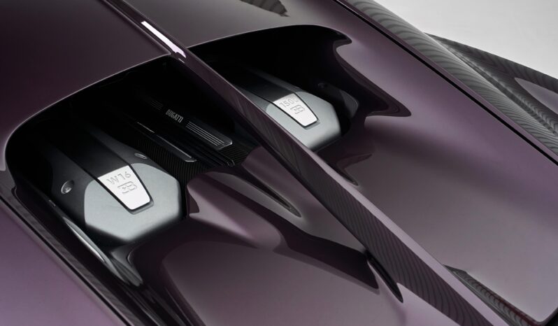 BUGATTI CHIRON 2018 GCC full