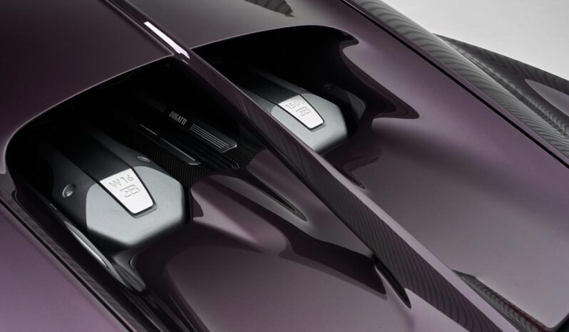 BUGATTI CHIRON 2018 GCC full