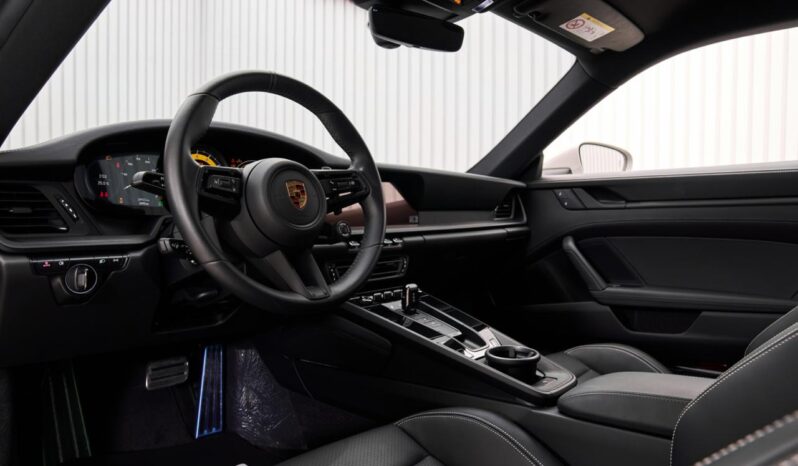 PORSCHE CARRERA GTS full