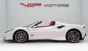 FERRARI F8 SPIDER full