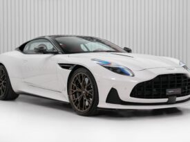 ASTON MARTIN DB12 COUPE GCC SPECS CARBON ROOF & MIRRORS DEALER WARRANTY & SERVICE CONTRACT