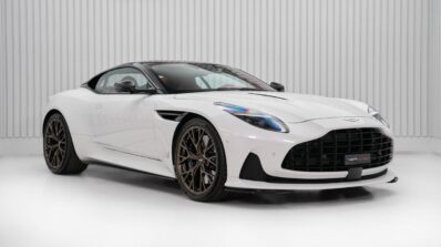 ASTON MARTIN DB12 COUPE GCC SPECS CARBON ROOF & MIRRORS DEALER WARRANTY & SERVICE CONTRACT