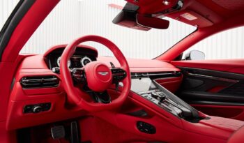 ASTON MARTIN DB12 COUPE full