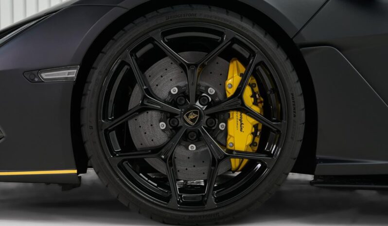 LAMBORGHINI REVUELTO 2026 full